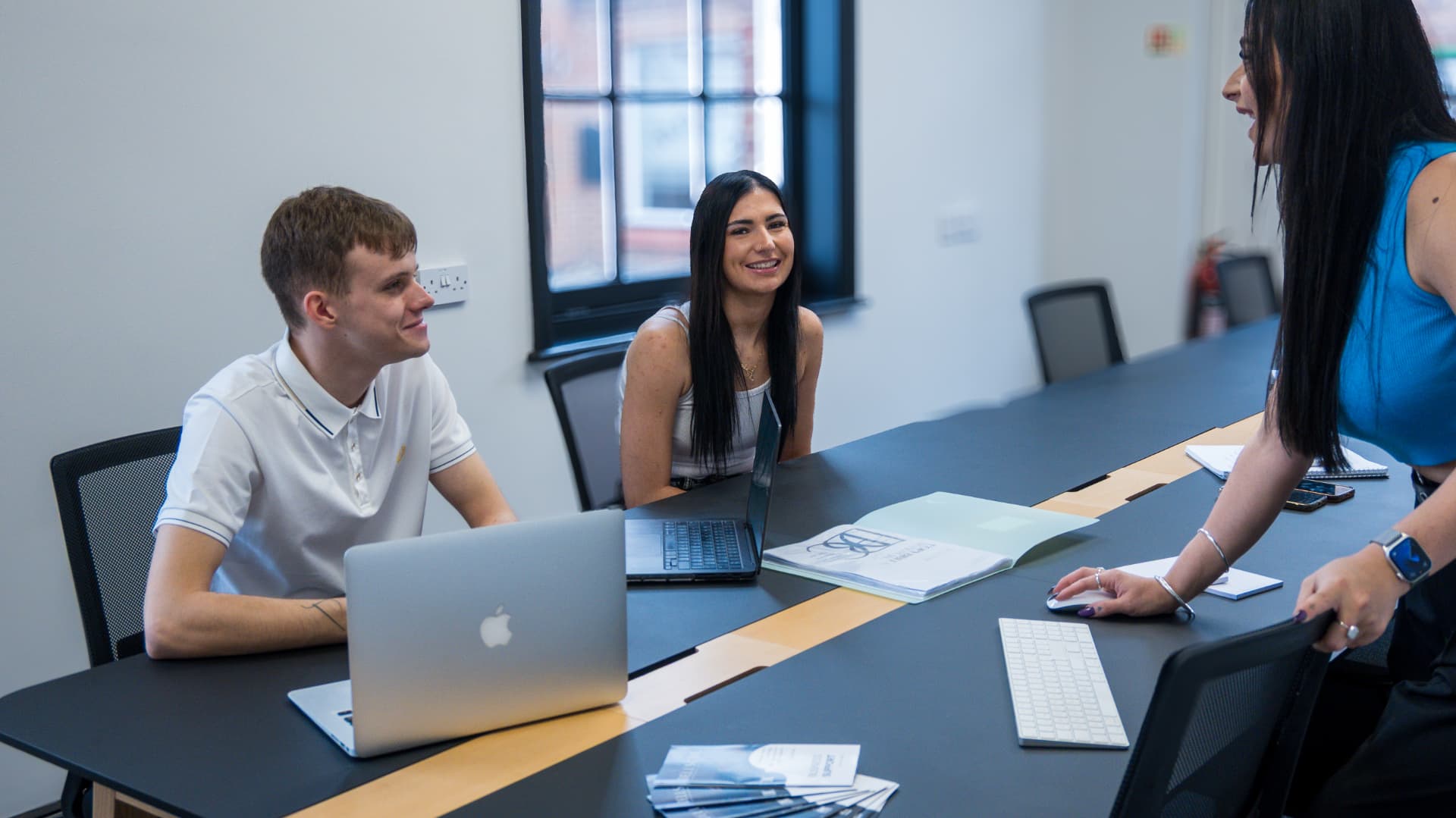 Working session around a boardroom table